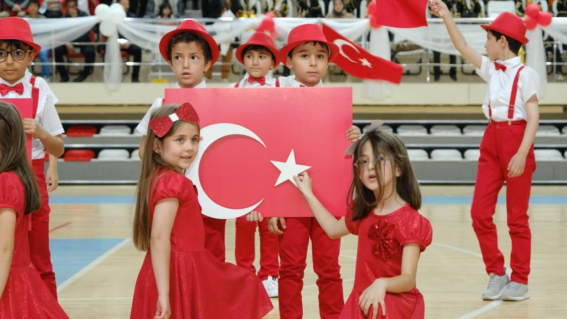 23 Nisan Ulusal Egemenlik ve Çocuk Bayramımız 